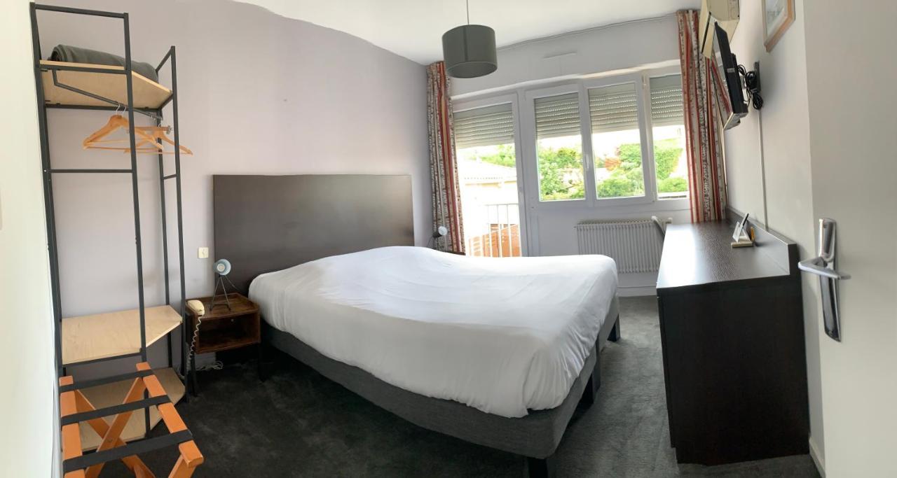 Logis Hotel Du Midi 살롱드프로방스 외부 사진