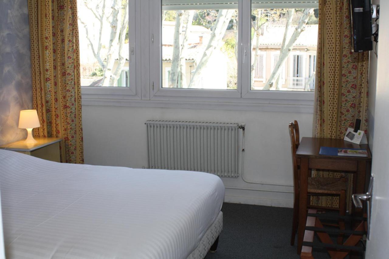 Logis Hotel Du Midi 살롱드프로방스 외부 사진